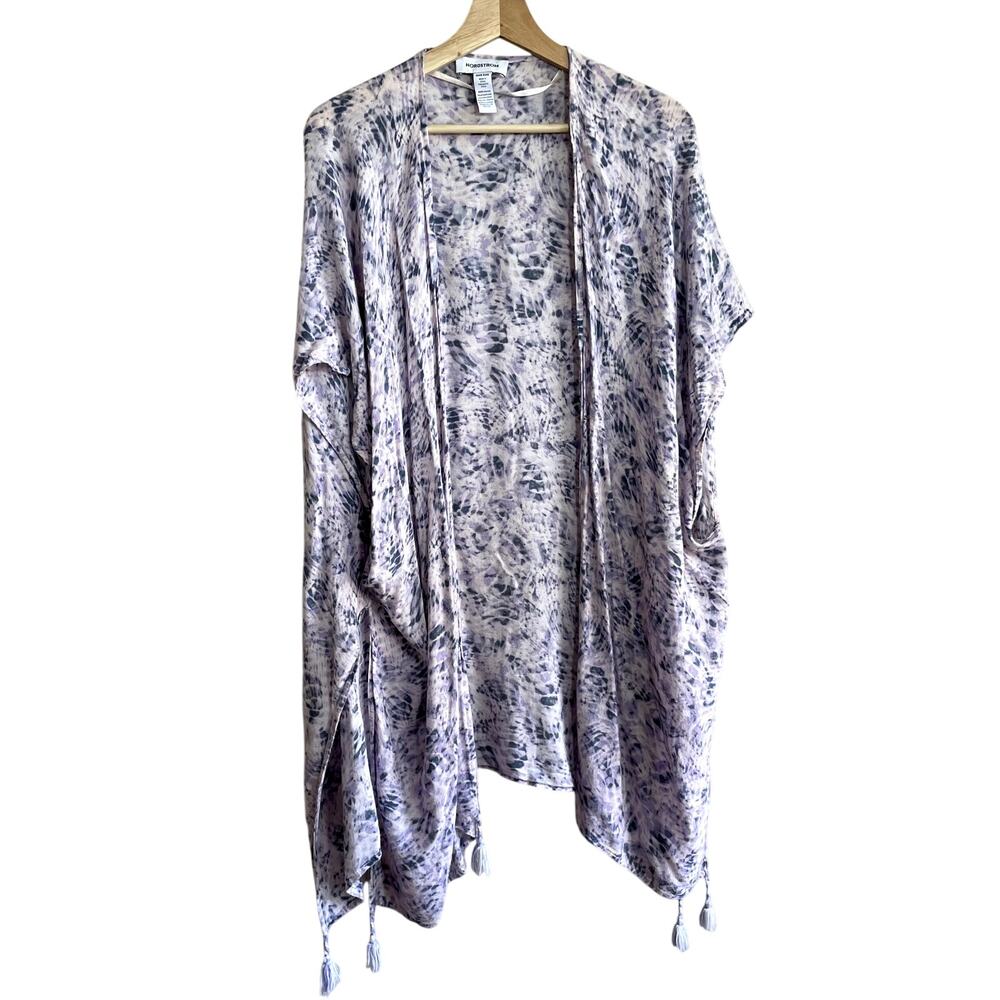Nordstrom flowy purple white one size short sleeved cardigan poncho vest viscose
